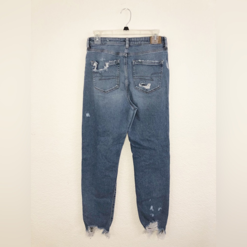 12 Long American Eagle Outfitters High-Rise Distressed Blue Mom Jeans - Picture 2 of 12